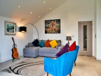 Penthouse apartment in Teignmouth, No Deposit