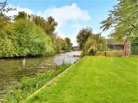 Historic House by River Nene & Beach Access