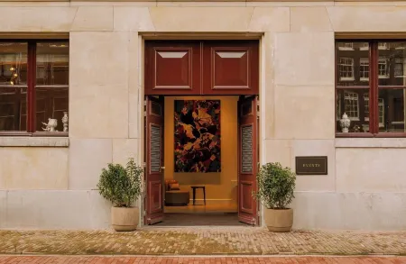 Rosewood Amsterdam Отели рядом с достопримечательностью «Мост Питон»