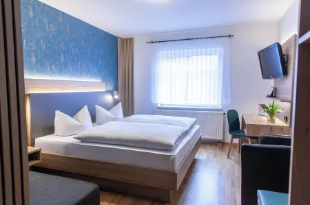 Hotel Klostergarten Отели в г. Айзенах