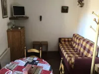 Apartment in France near Alp Express Ski Lift