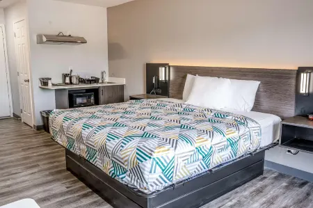 Studio 6 Claremore, OK Отели в г. Клэрмор