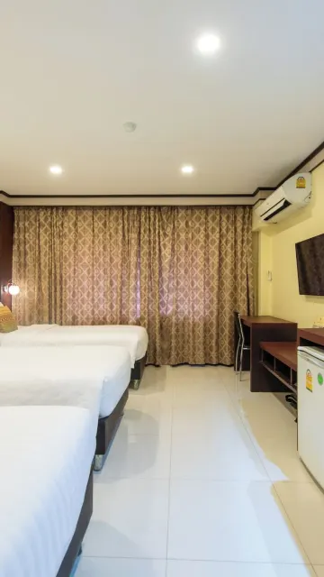 ห้องดีลักซ์ ทริปเปิล