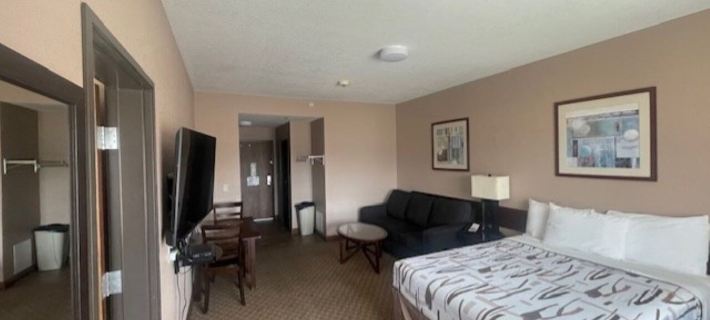 Bell's Extended Stay and Suites Hotels in Saint Robert