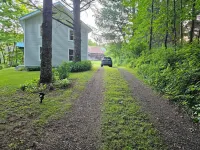 Charming 3-bedroom renovated farmhouse in Cooperstown with Wi-Fi and AC