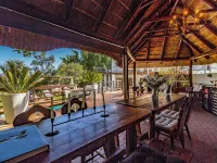 Villa Helderberg Hotels near Helderberg Centre