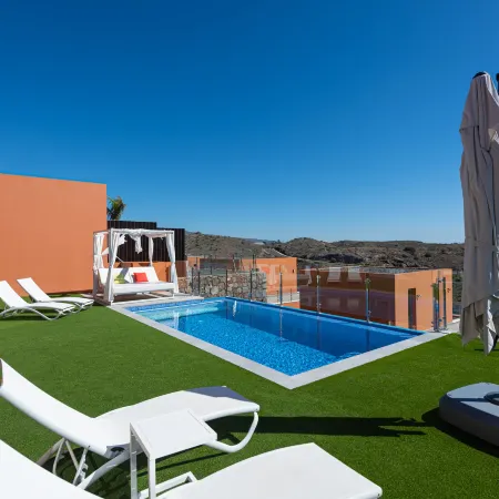 Chalet in Maspalomas with Heated Pool