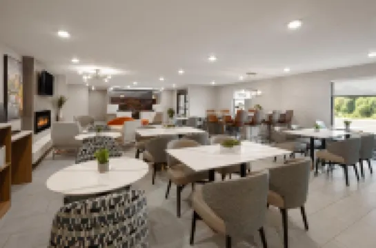 La Quinta Inn & Suites by Wyndham Greenville