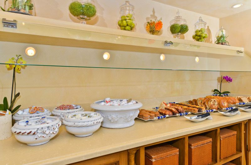 Best Western Plus Sunset Plaza Hotel photo 5