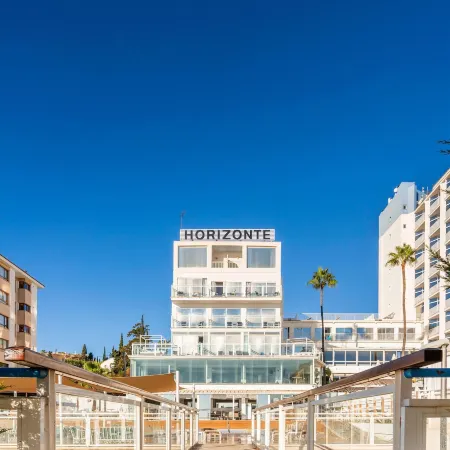 Hotel Amic Horizonte Отели рядом с достопримечательностью «Старый город»