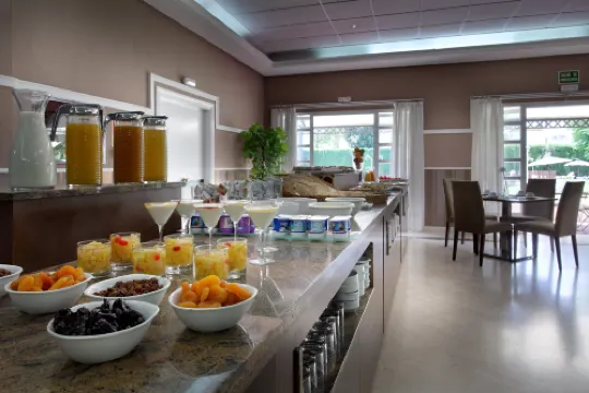 Exe Gran Hotel Solucar Restaurantes Photos