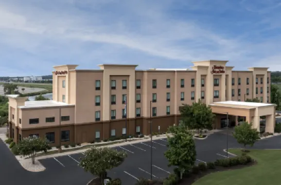 Hampton Inn & Suites Tupelo/Barnes Crossing Các khách sạn ở 