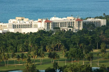 Margaritaville Vacation Club - Rio Mar Отели в г. Мамейес II