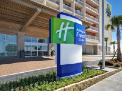 Holiday Inn Express & Suites GALVESTON BEACH by IHG Hotels in Galveston