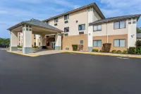 Quality Inn Hotels in Bridgman
