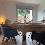 House in the Heart of the Saint-Emilion Vineyards Hotels in Neac