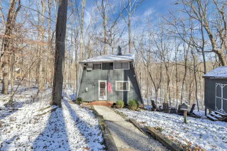 The Reed – A Cozy Cabin in the Woods