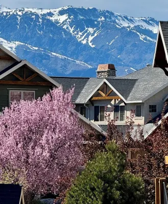 Powder Mountain Base Camp - Moose Hollow Ski and Golf