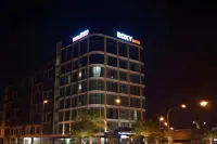 Roxy Hotel & Apartments