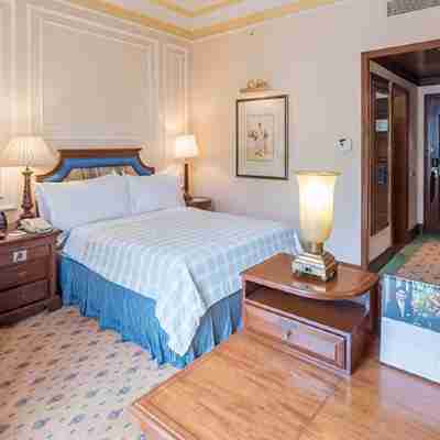 The Oberoi Grand Kolkata Rooms