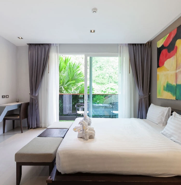 รูปภาพของET418 - Pool view Patong studio for two
