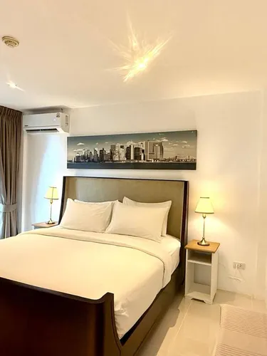รูปภาพของLuxurious 80 Sqm Apartment Near Karon Beach with Infinity Pool