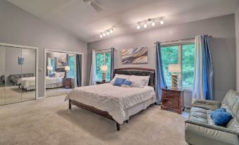 Private Yard: Pet-Friendly Home in Dover