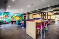 ترو باي هيلتون ماكيني فنادق في ماككيني