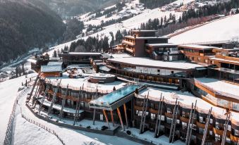 Alpin Panorama Hotel Hubertus