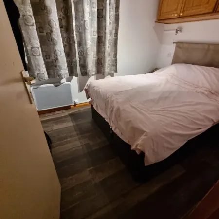 3-Room Apartment, Ski-in/Ski-Out, Adjacent to Ski Slopes and Lifts, Sleeps 4/6