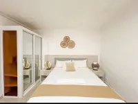 Fully Equipped New 2Br Apt–>dt–>2Mins to the Beach