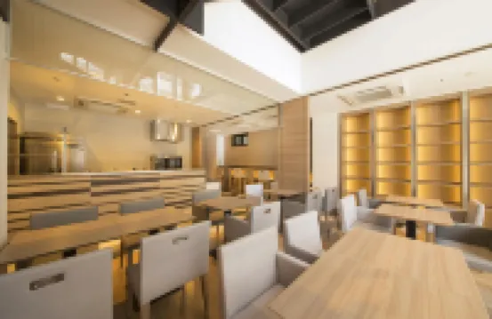 โรงแรมคาร์โก ชินไซบาชิ