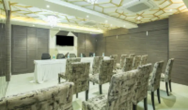 ツリーボ フープス - エアポート VIPロード