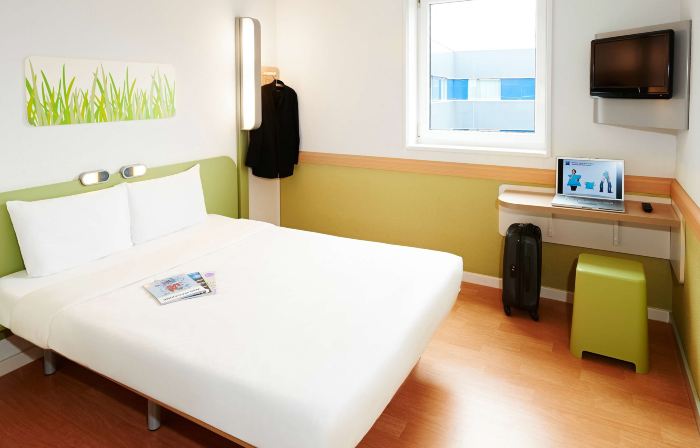 Ibis Budget Courbevoie Paris la Défense 1