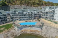 Lake of the Ozarks Premier lakefront 3-bedroom condo. Fishing, Swimming,boating.