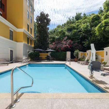 Hampton Inn & Suites Charlotte/SouthPark at Phillips Place
