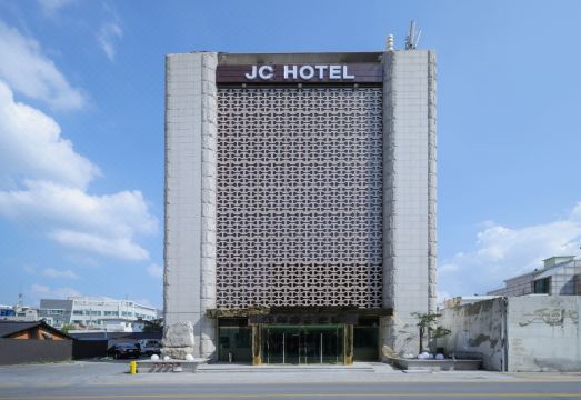 JC Hotel (제천관광호텔)