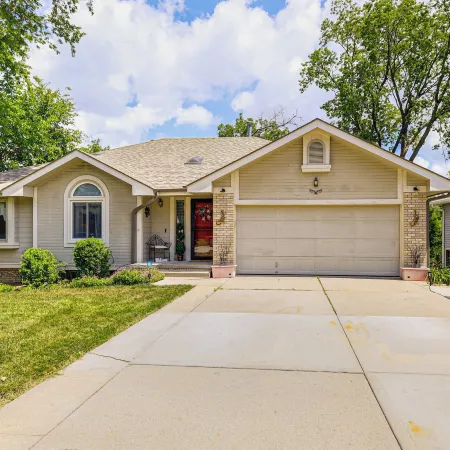 5 Mi to Platte River Inviting Bellevue Rental
