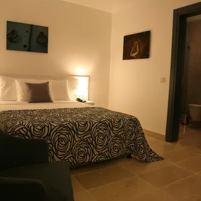 Anemos Hotel Отели рядом с достопримечательностью «Ратуша»