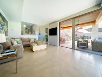 Belvilla by OYO Piedra Amarilla 8 pax
