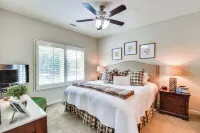 Lakefront Fun Near Clemson! Retreat w/ Pool Access - 4-Star