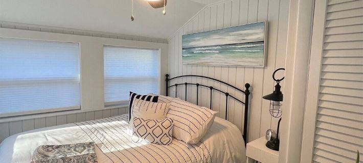 Lily of the Valley Limit 6 Hotels in Sebago