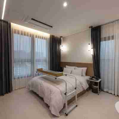 平澤酒店The Gray宋灘 Rooms