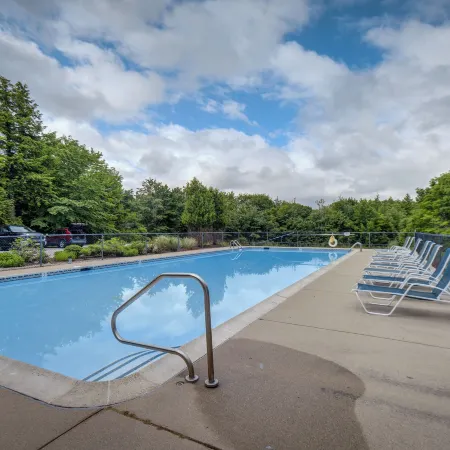 Mtn Views, On-site Trails! Spacious Bartlett Home