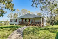 Boat Truman & Lake of the Ozarks: Country Getaway! - 3-Sterne