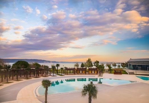 콜린 호텔 수영장