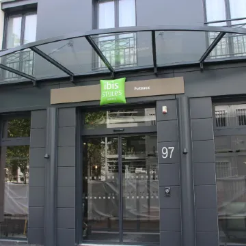 Ibis Styles Puteaux Paris la Défense Отели рядом со станцией La Defense Station