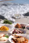 Malibu Beach Inn - breakfast