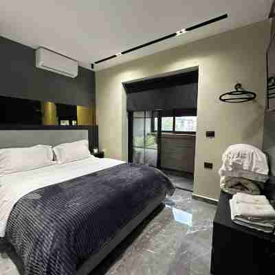 La Mirage Suites & Apartments Rooms