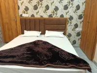 OM TRINETRA PALACE - vasca da bagno